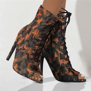 High Heel Women Peep Toe Lace Up Side Zippers Stilettos booties NWOT